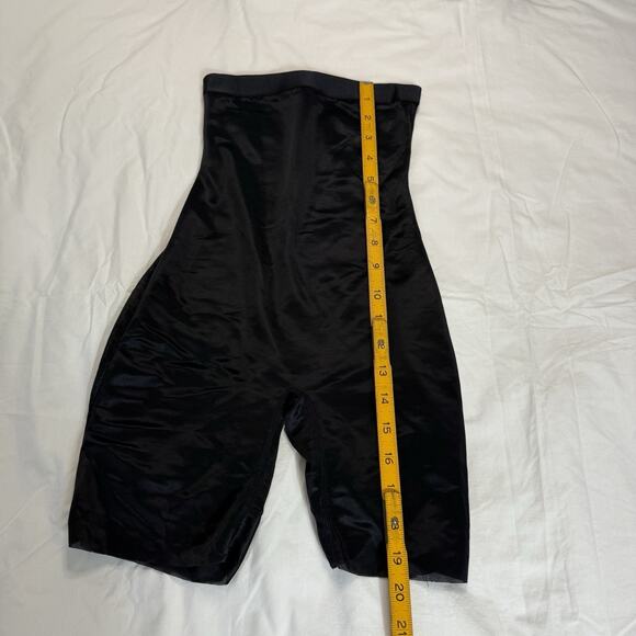 Skims Barely There Cropped Legging & High Waist Short Brown Size XXS Satin Silky - Picture 2 of 12